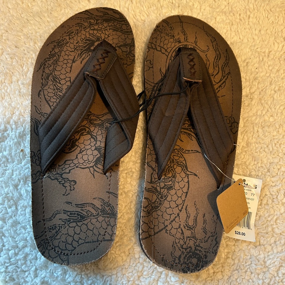 Vintage Stone Men’s Flip Flops Brown Dragon Print Sole NWT Med 8/9